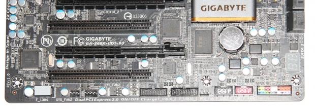 GIGABYTE Z68X-UD7-B3 (Intel Z68) Motherboard Review 12