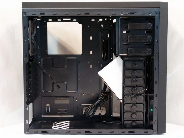 BitFenix Shinobi Window Mid Tower Chassis Review 13 BitFenix Shinobi Window Mid Tower Chassis Review 13
