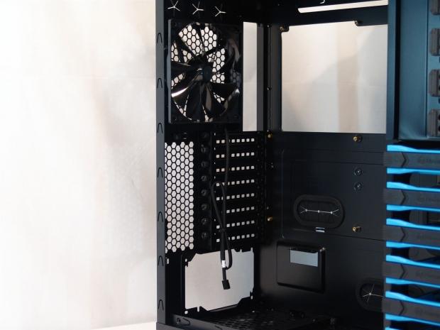 Thermaltake Chaser MK-1 Full Tower Chassis Review 20 Thermaltake Chaser MK-1 Full Tower Chassis Review 20