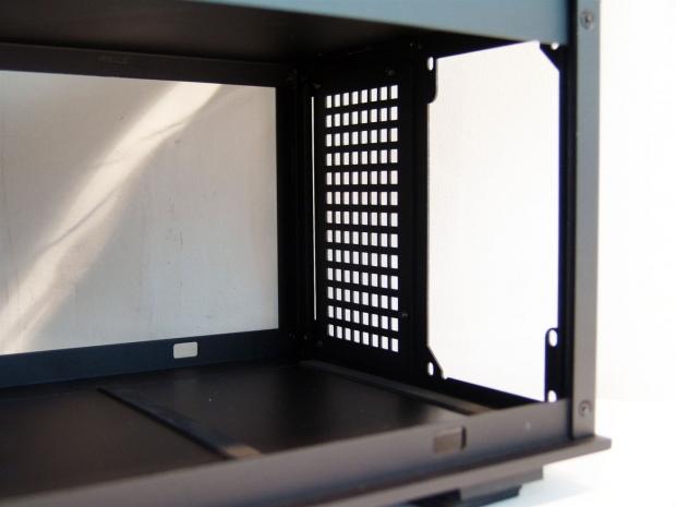 SilverStone Temjin TJ11 (SST-TJ11B-W) Tower Chassis Review 21 SilverStone Temjin TJ11 (SST-TJ11B-W) Tower Chassis Review 21