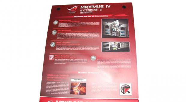 ASUS Maximus IV Extreme-Z (Intel Z68) Motherboard Review 04