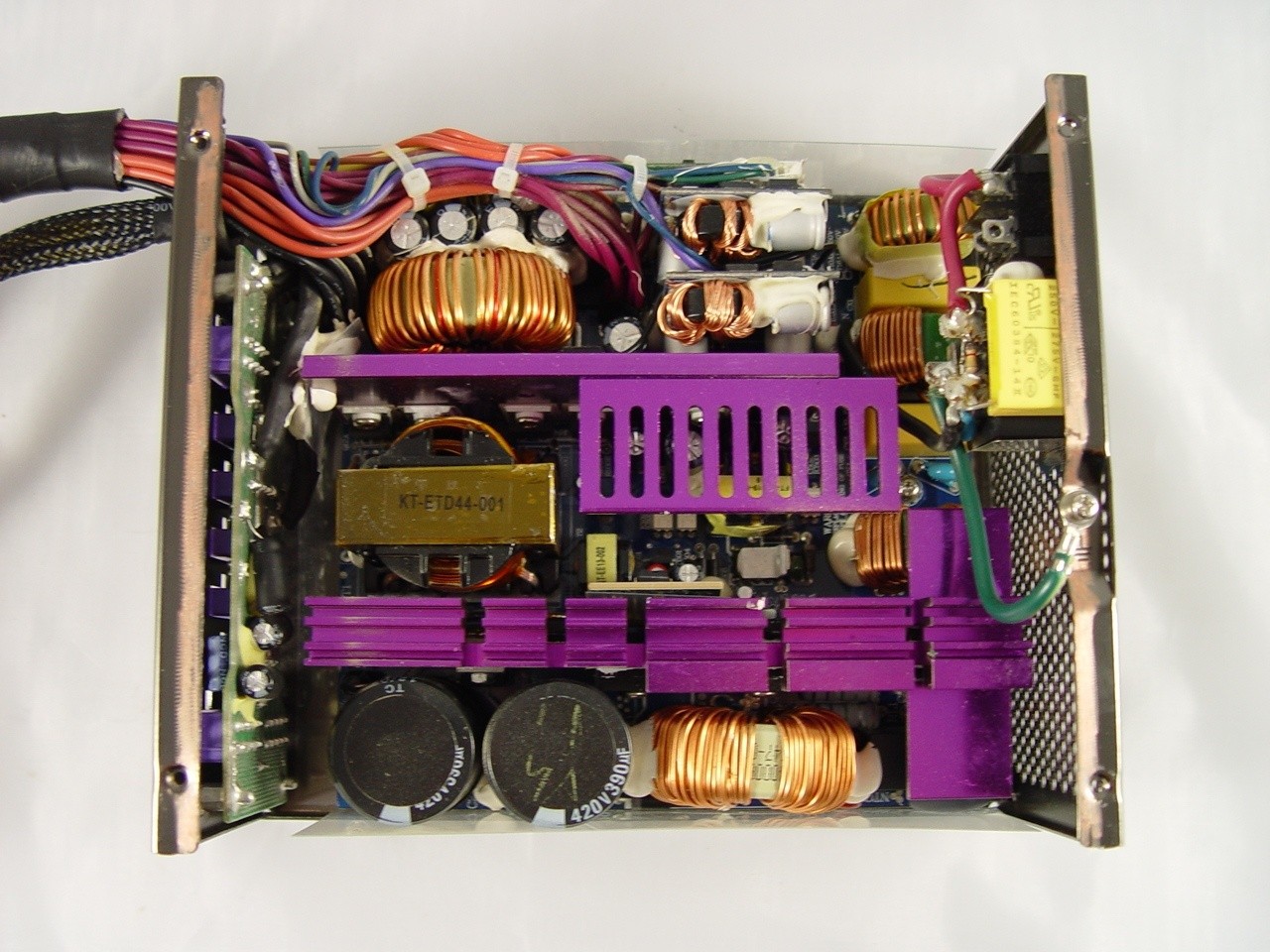 Sparkle Gold Class (GW-EPS1250DA) 1250 Watt Power Supply Review
