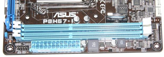 ASUS P8H67-I (Intel H67) Mini ITX Motherboard Review 08