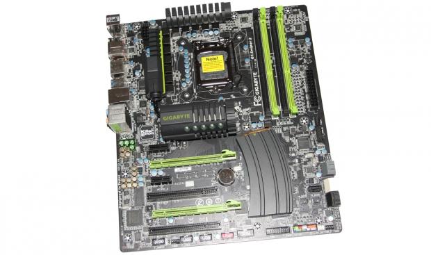 GIGABYTE G1.Sniper2 (Intel Z68) Motherboard Review 08 GIGABYTE G1.Sniper2 (Intel Z68) Motherboard Review 08