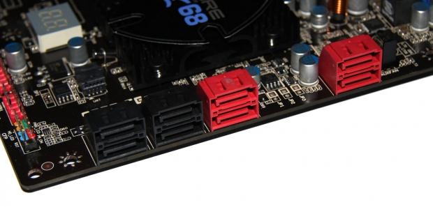 Sapphire Pure Platinum Z68 (Intel Z68) Motherboard Review 09 Sapphire Pure Platinum Z68 (Intel Z68) Motherboard Review 09
