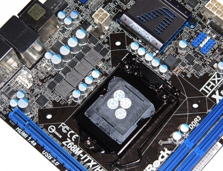 ASRock Z68M-ITX HT (Intel Z68) Motherboard Review