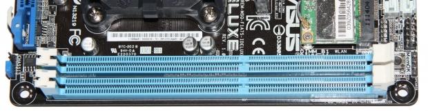 ASUS F1A75-I Deluxe (A75) Motherboard Review 11 ASUS F1A75-I Deluxe (A75) Motherboard Review 11