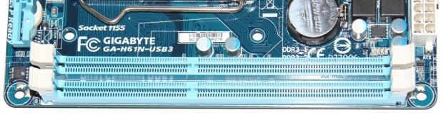 GIGABYTE H61N-USB3 (Intel H61) Mini-ITX Motherboard Review 08
