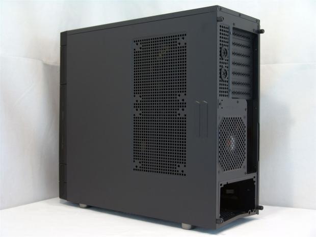BitFenix Outlaw Mid Tower Chassis Review 10 BitFenix Outlaw Mid Tower Chassis Review 10