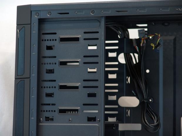 BitFenix Outlaw Mid Tower Chassis Review 15 BitFenix Outlaw Mid Tower Chassis Review 15