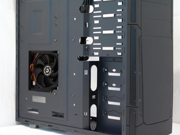 BitFenix Outlaw Mid Tower Chassis Review 19 BitFenix Outlaw Mid Tower Chassis Review 19