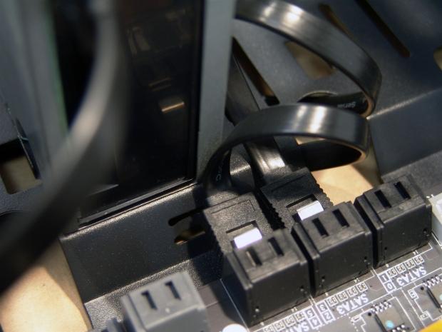 BitFenix Outlaw Mid Tower Chassis Review 27 BitFenix Outlaw Mid Tower Chassis Review 27