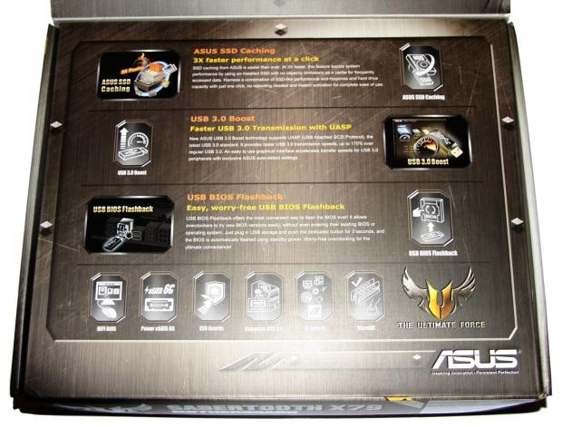 ASUS Sabertooth X79 (Intel X79) Motherboard Preview 05