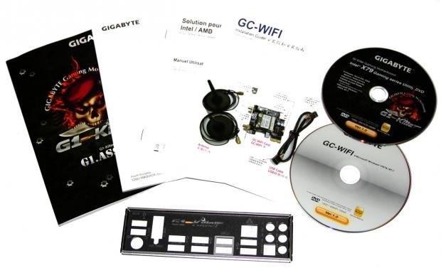 GIGABYTE G1.Assassin 2 (Intel X79) Motherboard Preview 05