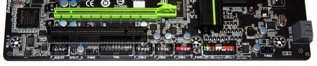 GIGABYTE G1.Assassin 2 (Intel X79) Motherboard Review 12