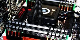 Patriot Division 4 Viper Xtreme PC3-12800 16GB Kit Review 05