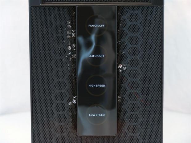 XClio Touch 320 Mid Tower Chassis Review 09