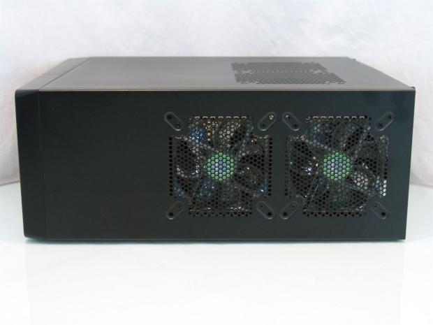 XClio Touch 320 Mid Tower Chassis Review 14