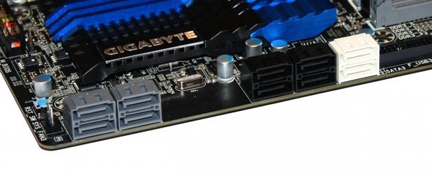GIGABYTE X79-UD5 (Intel X79) Motherboard Review 13