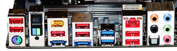 GIGABYTE X79-UD5 (Intel X79) Motherboard Review 17