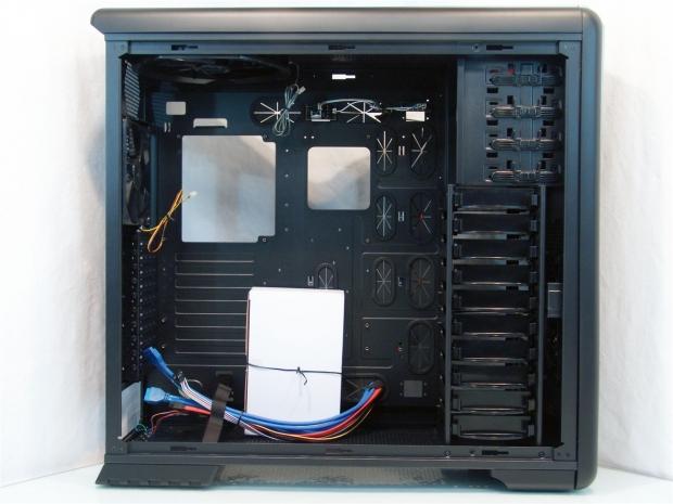 Enermax Fulmo GT Big Tower Chassis Review 16