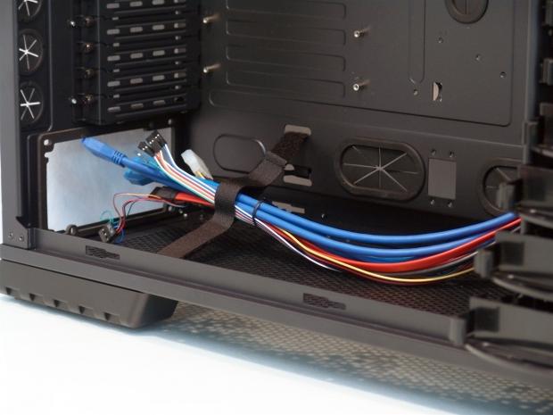 Enermax Fulmo GT Big Tower Chassis Review 23