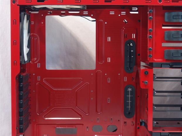 NZXT Phantom 410 Chassis Review 21