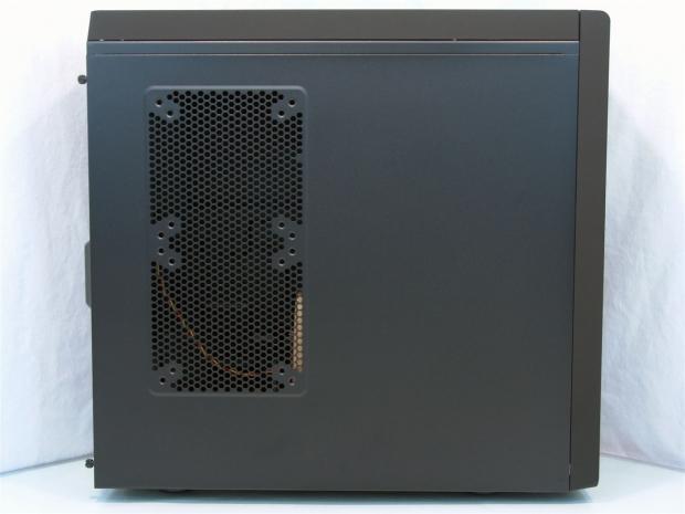 Xigmatek Midgard II Mid-Tower Chassis Review 10 Xigmatek Midgard II Mid-Tower Chassis Review 10