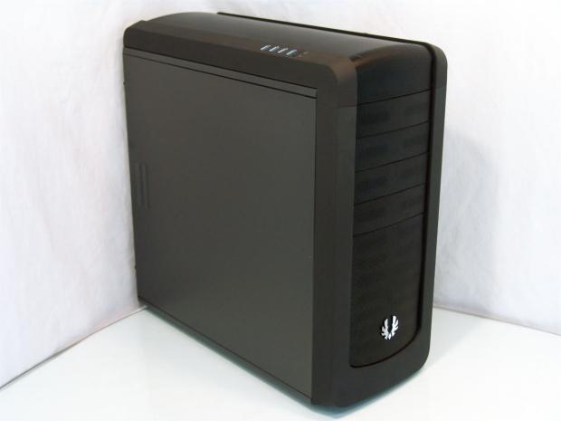 BitFenix Raider Mid-Tower Chassis Review 07