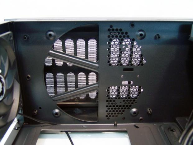 BitFenix Raider Mid-Tower Chassis Review 21