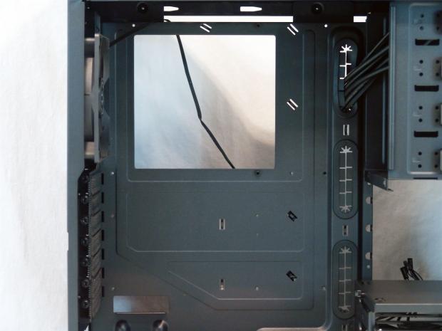 BitFenix Raider Mid-Tower Chassis Review 22