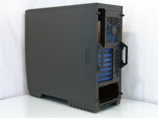 Raidmax Viper Mid-Tower Chassis Review 12 | TweakTown.com