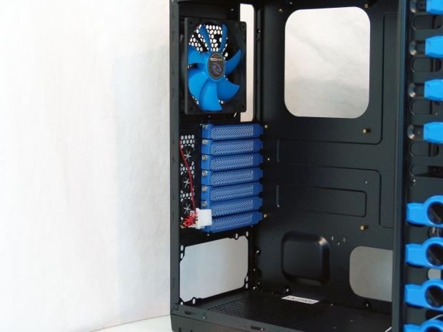 Raidmax Viper Mid-Tower Chassis Review 20 | TweakTown.com