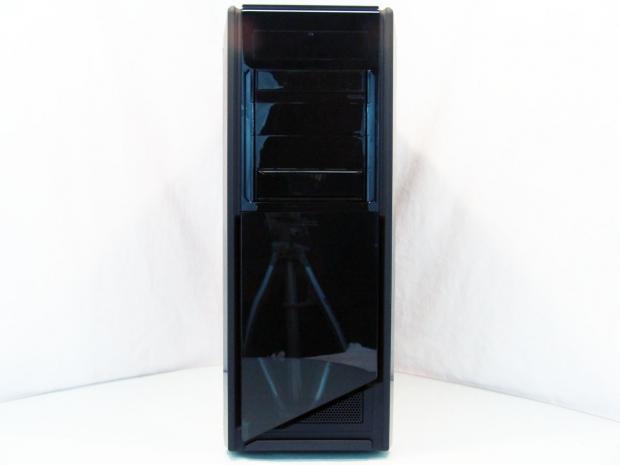 NZXT Switch 810 Full-Tower Chassis Review 08 NZXT Switch 810 Full-Tower Chassis Review 08