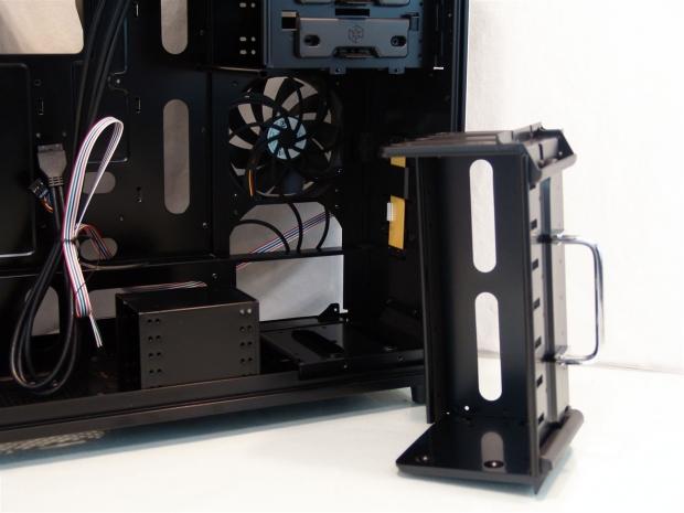 SilverStone TJ04-Evolution Mid-Tower Chassis Review 17