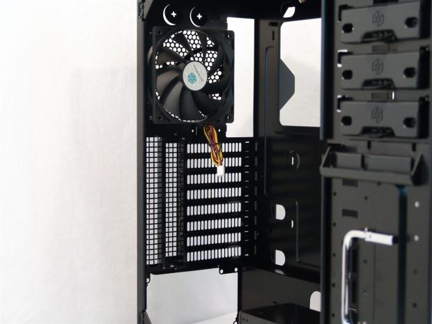 SilverStone TJ04-Evolution Mid-Tower Chassis Review 20