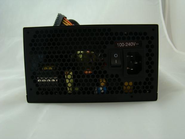 Antec EarthWatts 650-watt Platinum Power Supply Review 14 Antec EarthWatts 650-watt Platinum Power Supply Review 14