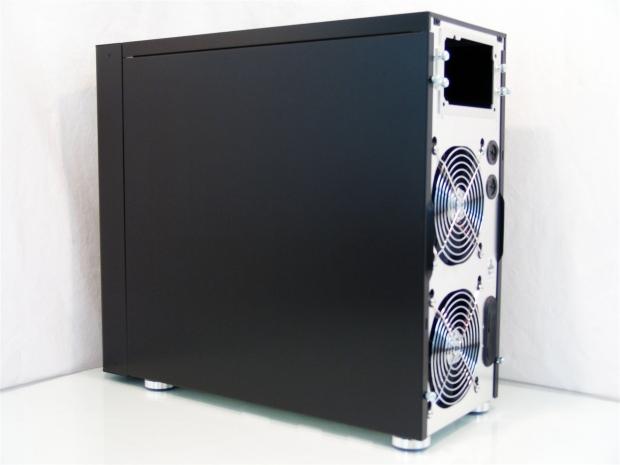 Lian Li PC-100 The Hammer Mid-Tower Chassis Review 10