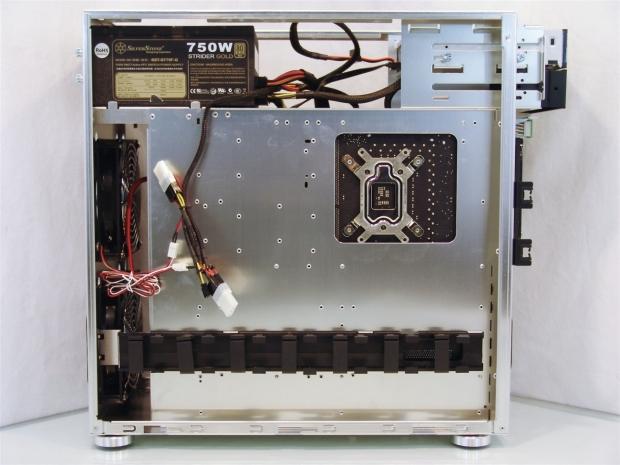 Lian Li PC-100 The Hammer Mid-Tower Chassis Review 32