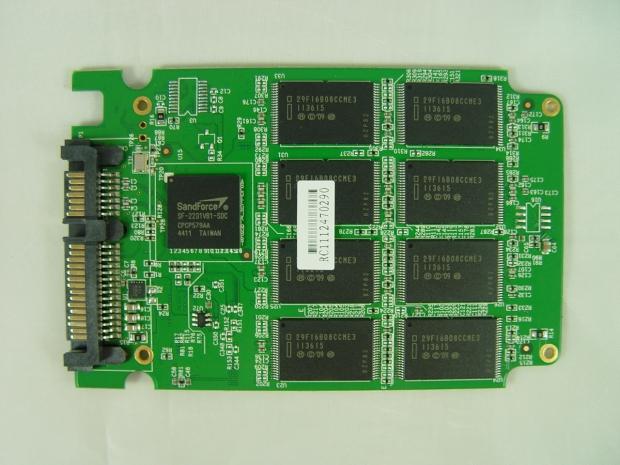 RunCore Pro V MAX 240GB Solid State Drive Review 08