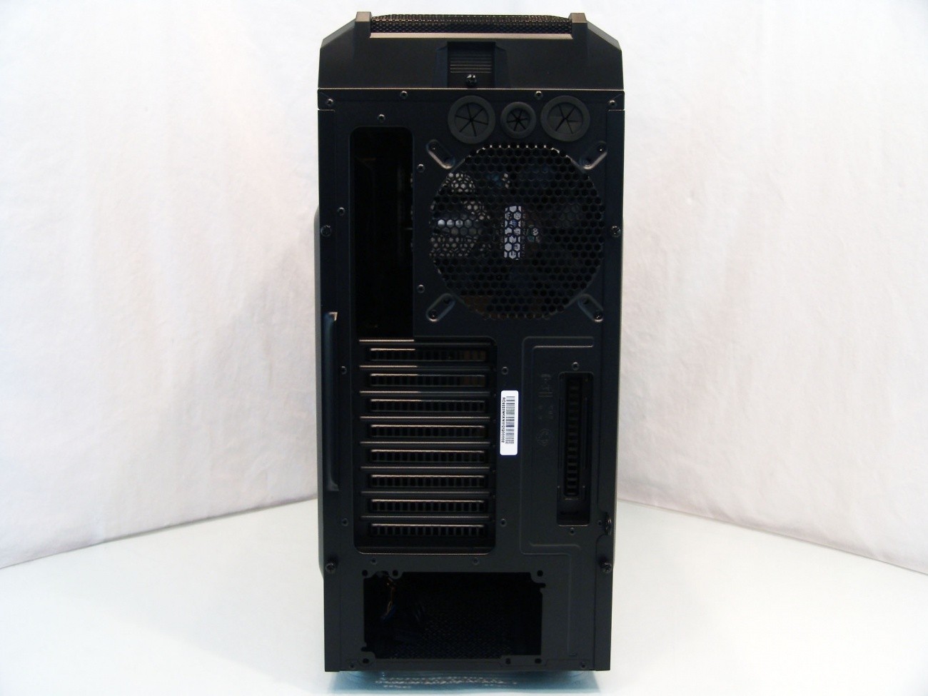 Cooler Master HAF XM Mid-Tower Chassis Review | TweakTown