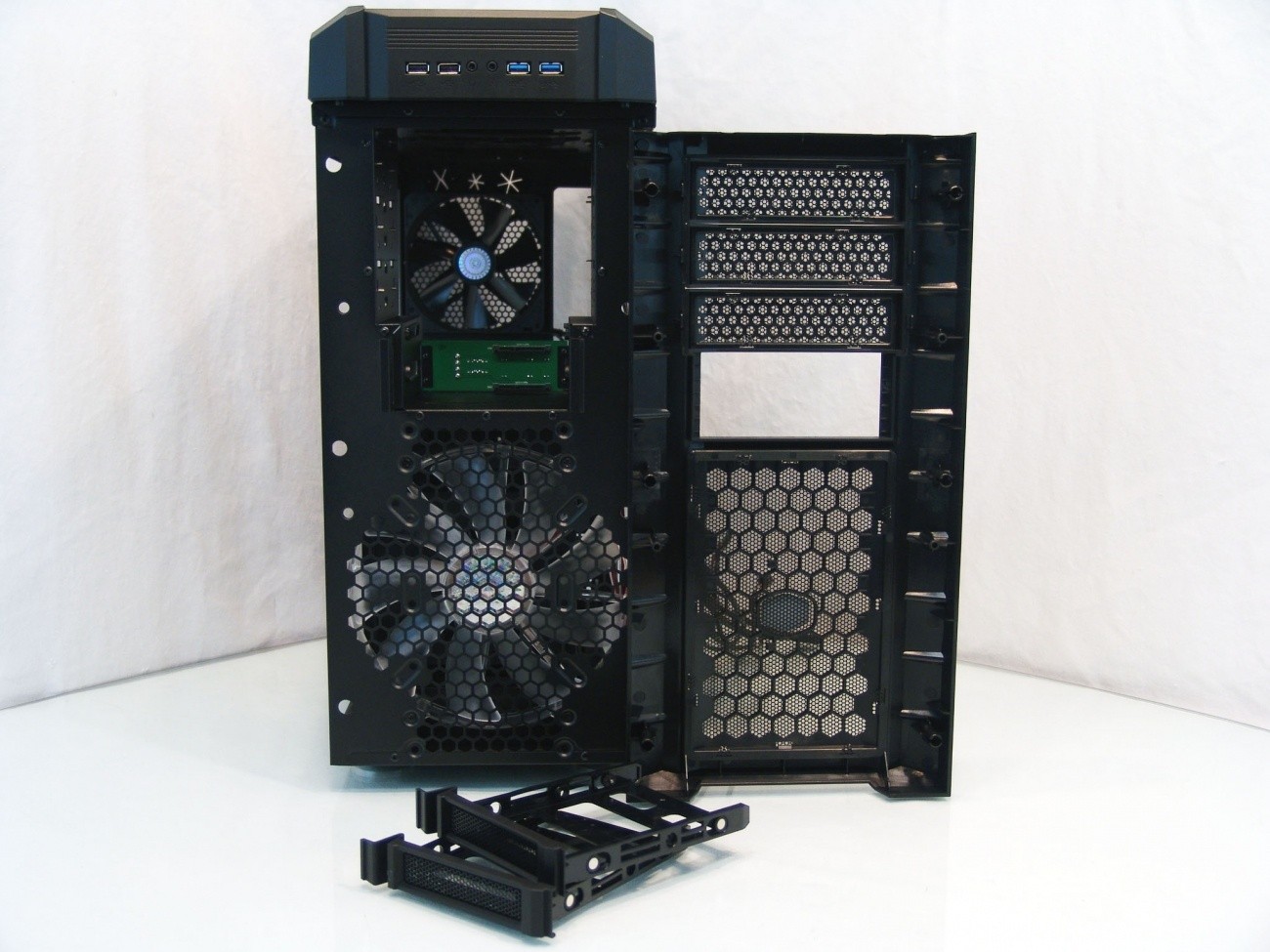 Cooler Master HAF XM MidTower Chassis Review TweakTown