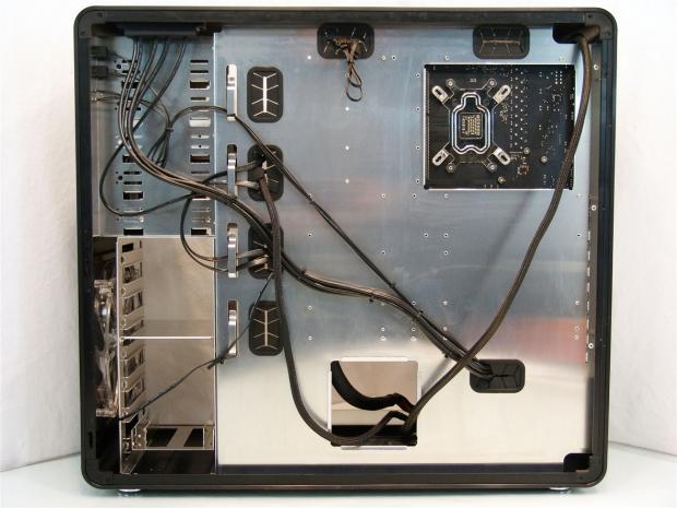 Cubitek HPTX ICE Frozen Solid Chassis Review 29