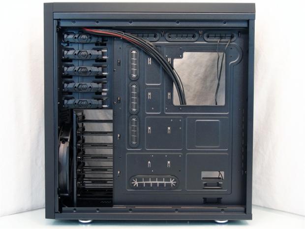 BitFenix Shinobi XL Window Version Full Tower Chassis Review