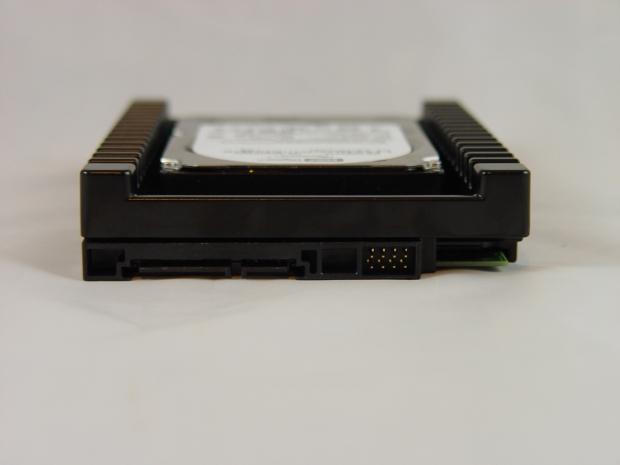 Western Digital VelociRaptor 1TB 10K RPM Hard Disk Drive Review 06 Western Digital VelociRaptor 1TB 10K RPM Hard Disk Drive Review 06