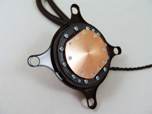 Thermaltake Water2.0 Pro AIO Liquid Cooler Review 27