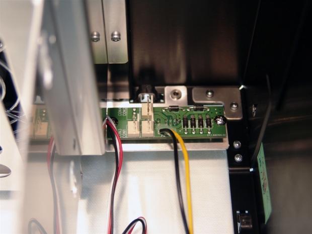 Lian Li PC-V355-B Mini Tower Chassis Review 18