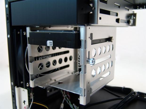 Lian Li PC-V355-B Mini Tower Chassis Review 29