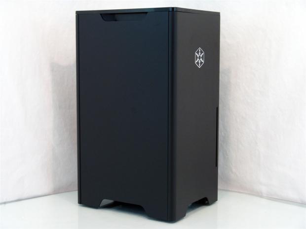 SilverStone Fortress SST-FT03B Mini Chassis Review 07 SilverStone Fortress SST-FT03B Mini Chassis Review 07
