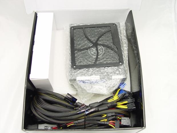 SilverStone Strider Gold Evolution 1000-watt Power Supply Review 10